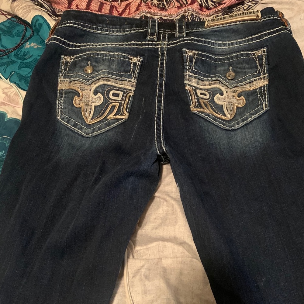 Rock revival jeans like new super cute 33
